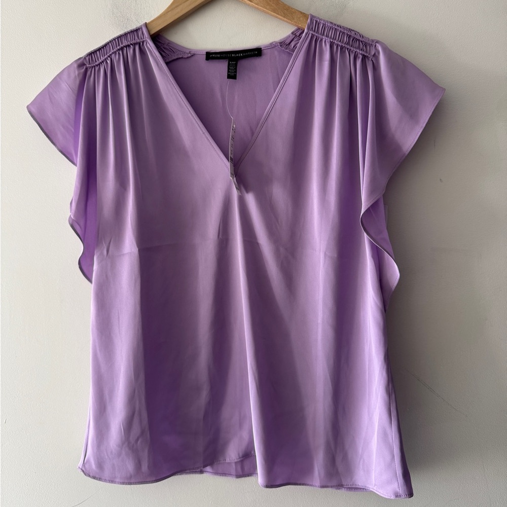 NEW!! White House Black Market Lilac Purple Flutter Sleeve V Neck Blouse‎